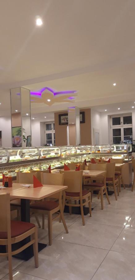 Trang Hotel Rastatt Eksteriør bilde