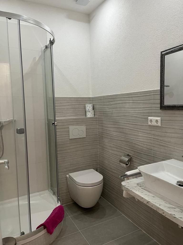 Trang Hotel Rastatt Eksteriør bilde