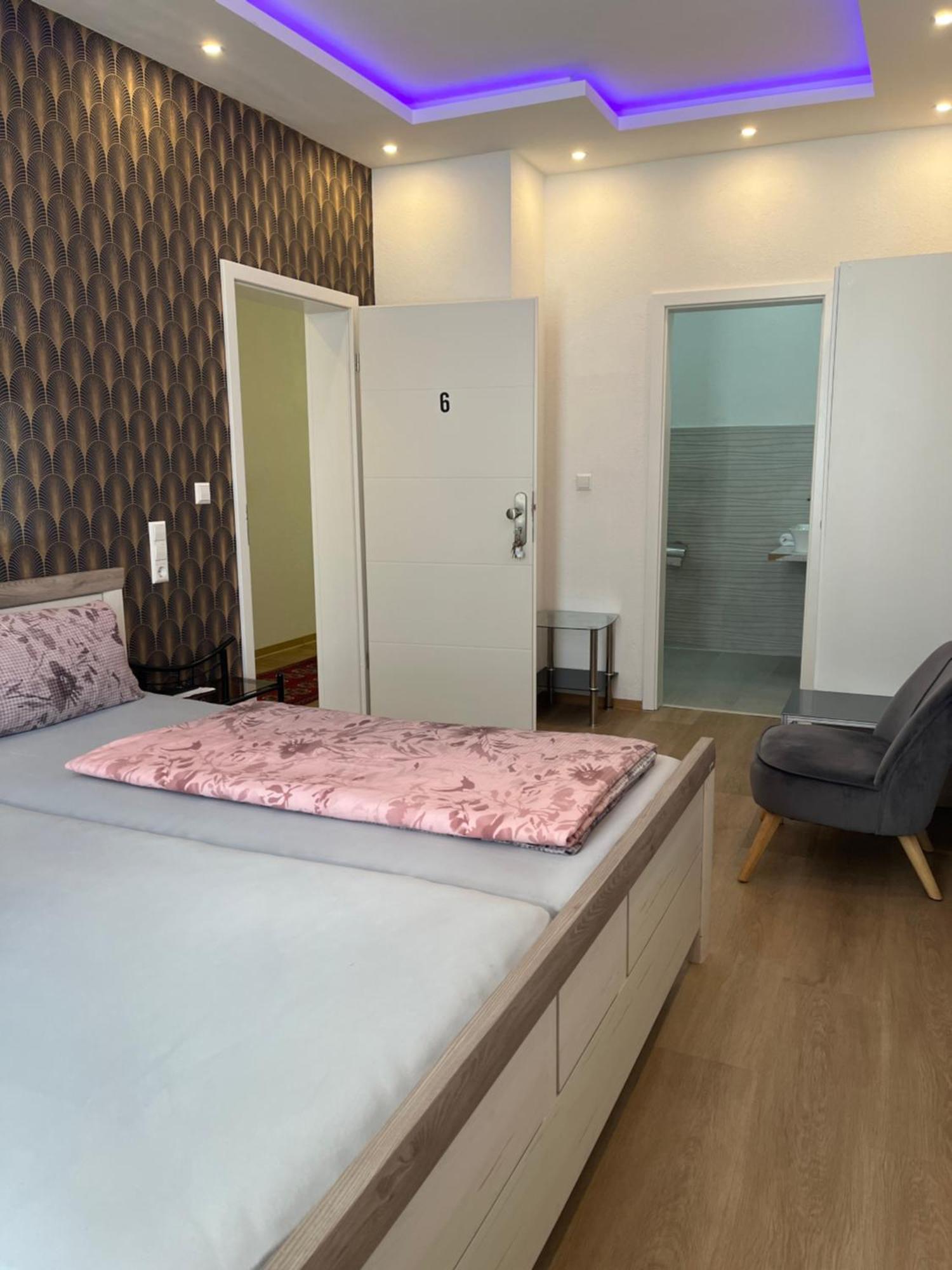 Trang Hotel Rastatt Eksteriør bilde